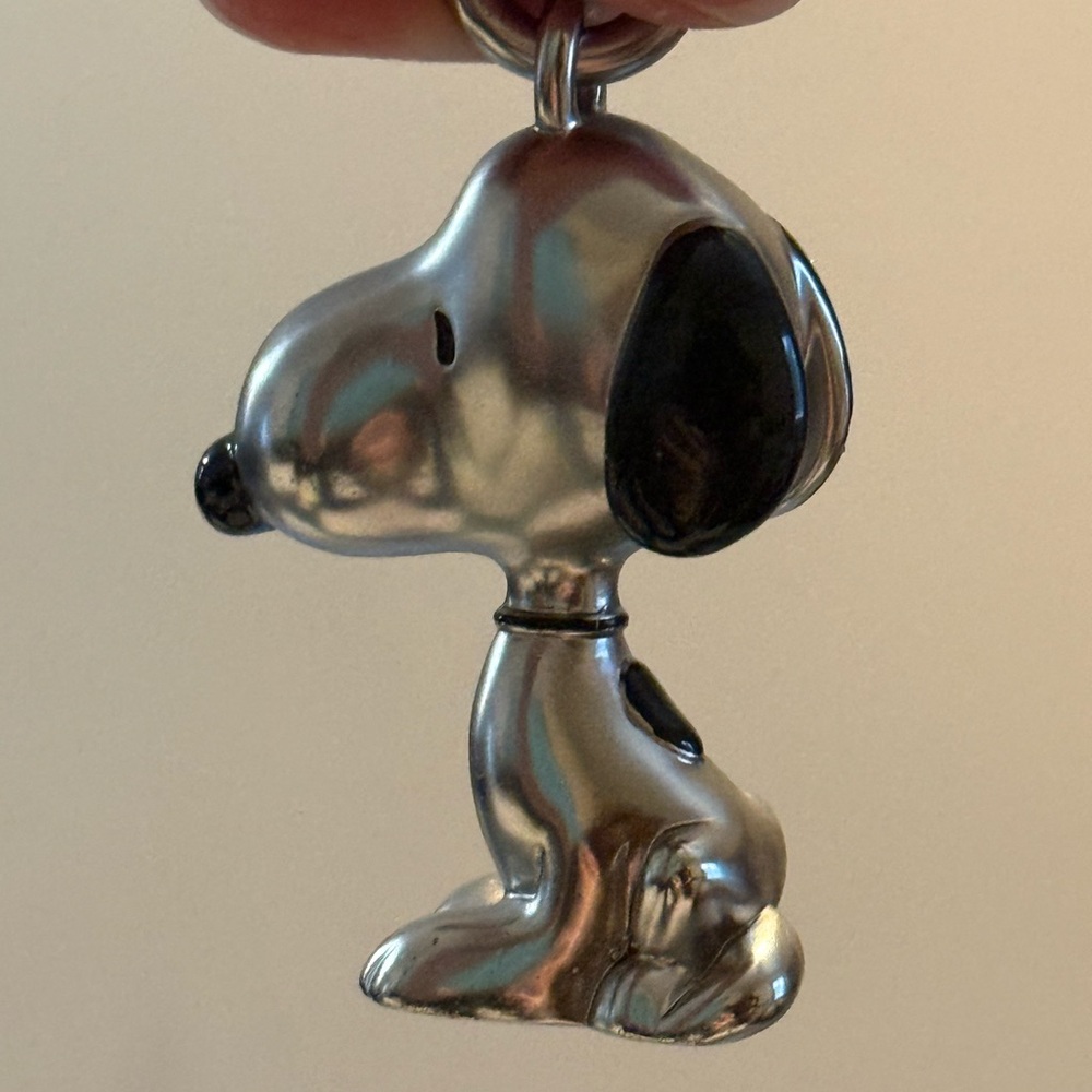 SOLD on DP Coach snoopy bag charm keychain - Picture 5 of 7